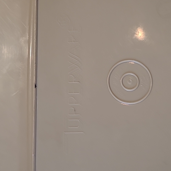 Tupperware Complete Set Deviled Egg Carrier/Container - Picture 7 of 11